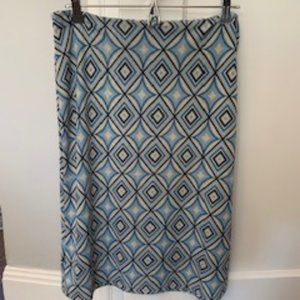 Le Chateau Stretch Diamond Pattern Blue Skirt - Size M